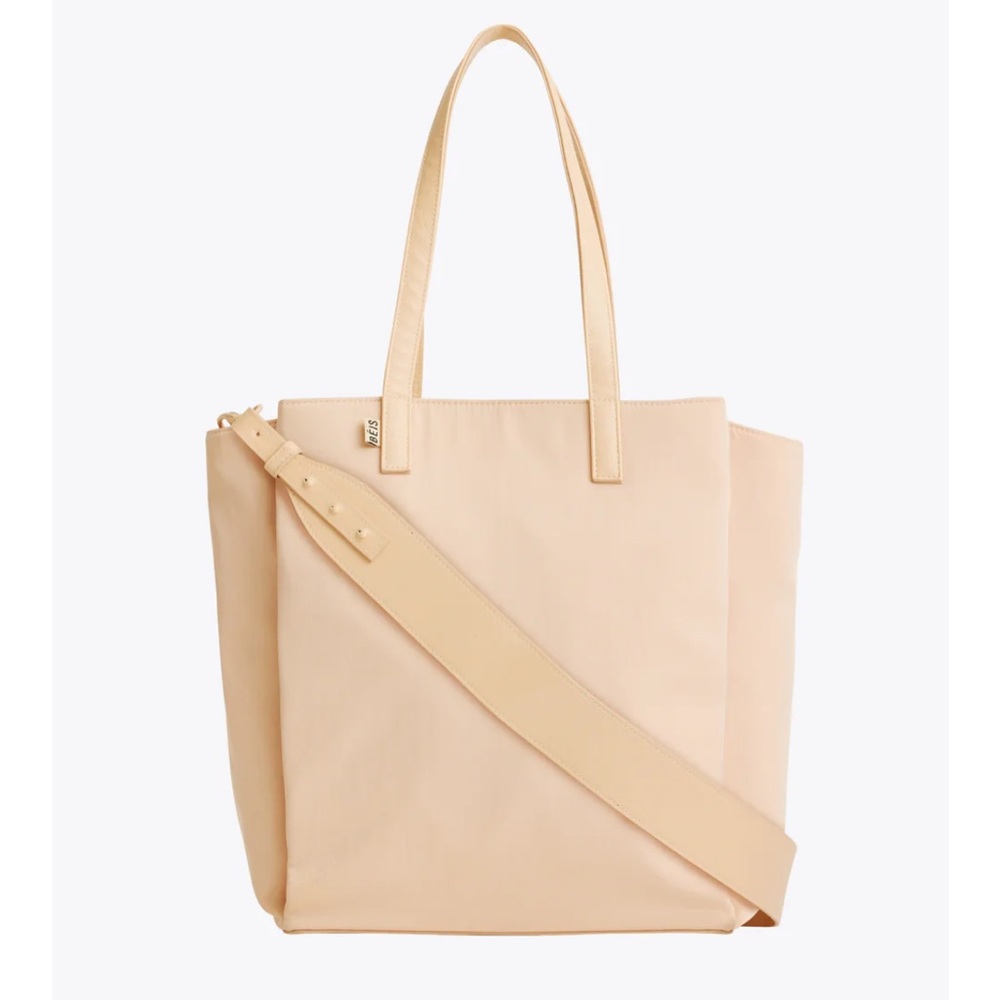 Beis Commuter Tote in Beige